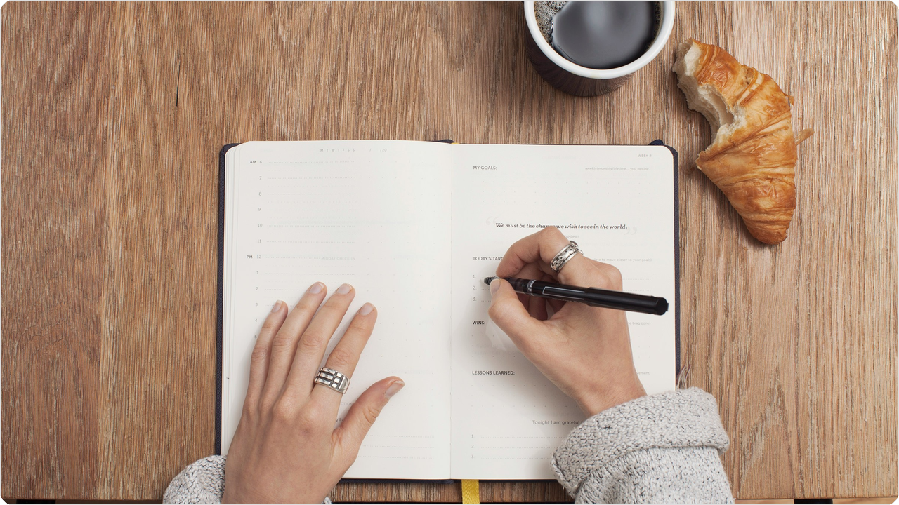 deco-notebook.png deco-notebook.png